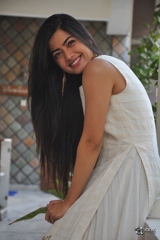 Rashmika-Mandhana-New-Stills